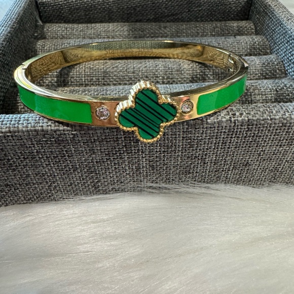 Bracelet - Picture 3 of 3